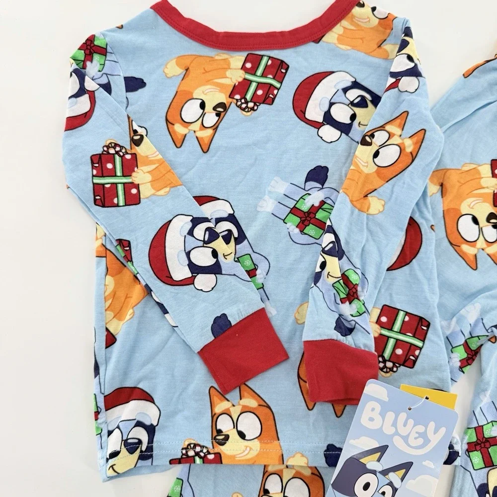 Bluey Christmas Holiday Pajama Set 2 Piece Santa Bingo Gift Print NWT 4T Toddler